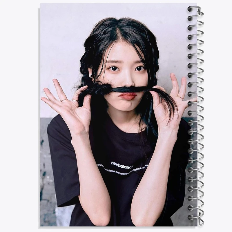 دفتر ژورنال نویسی 50 برگ خندالو مدل نقطه ای طرح آیو IU کد 19801