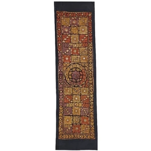 رومیزی سوزن دوزی کد SOOZRA111
