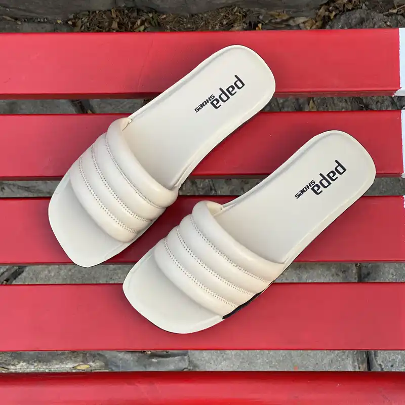 دمپایی زنانه پاپا مدل طبی دوختی کد Ce-900002