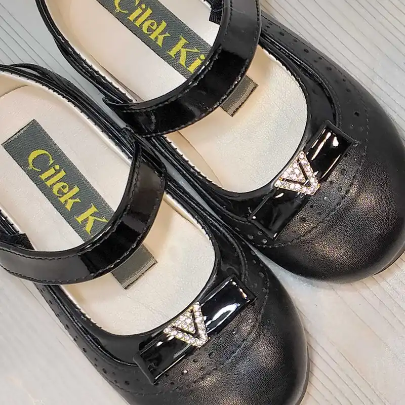 کفش دخترانه مدل CI-BLDM87