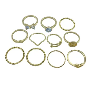 انگشتر زنانه مدل R4015 مجموعه 11 عددی