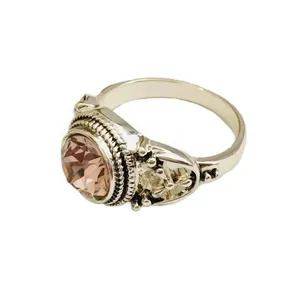 انگشتر زنانه آی ام مدل نگین دار  کد 7