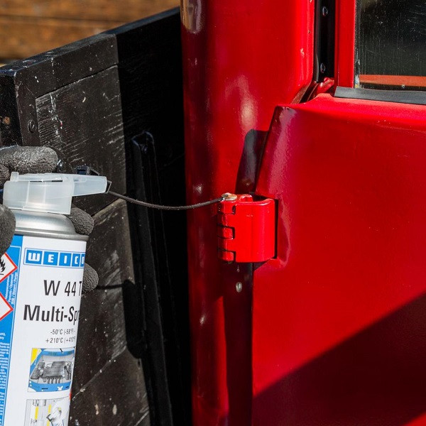 اسپری زنگ بر و روان کننده ویکن مدل W44T مولتی حجم 500 میلی لیتر اسپری زنگ بر و روان کننده ویکن مدل W44T مولتی حجم 500 میلی لیتر