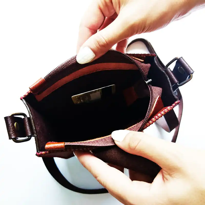 کیف رودوشی چرمی مدل dg01