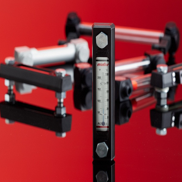 ارتفاع سنج سطح روغن مینتور مدل دماسنج دار کد 1VPLT1A1