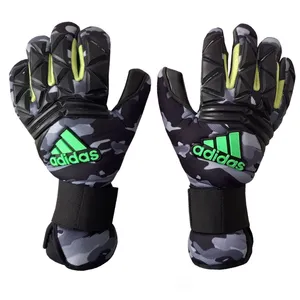 دستکش دروازه بانی مدل GR