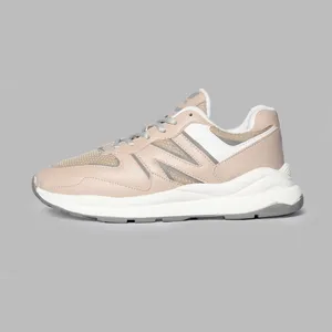 کفش پیاده روی کد 684 F1KERGR