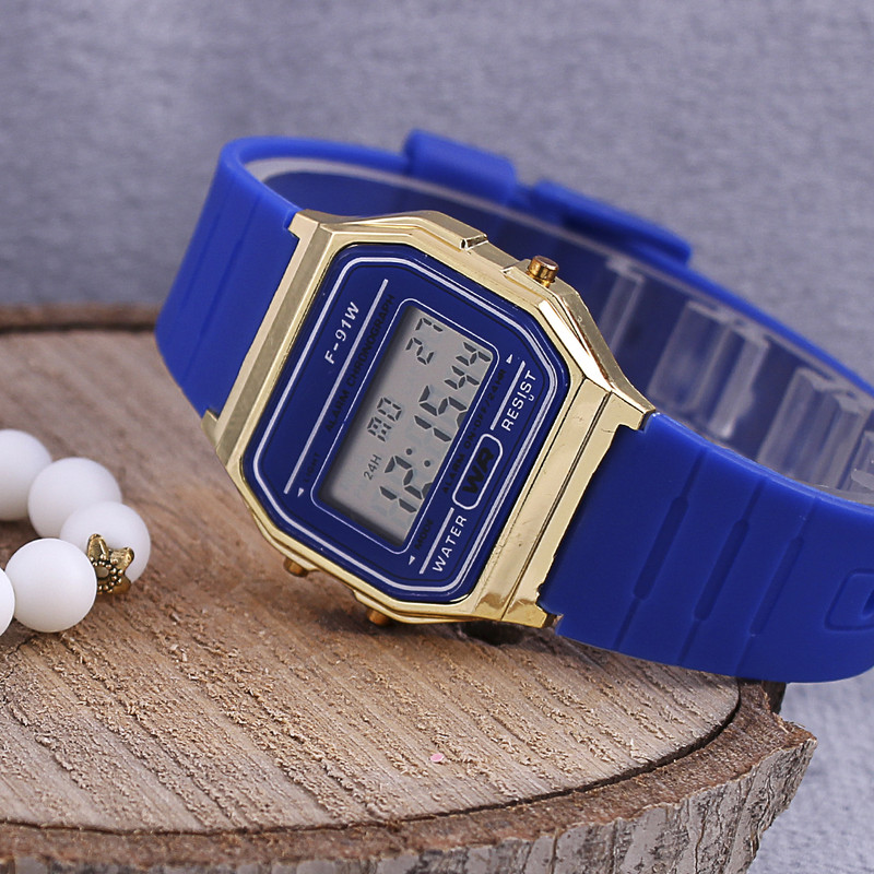 ساعت مچی دیجیتال مدل LE 3111 -SO-TA