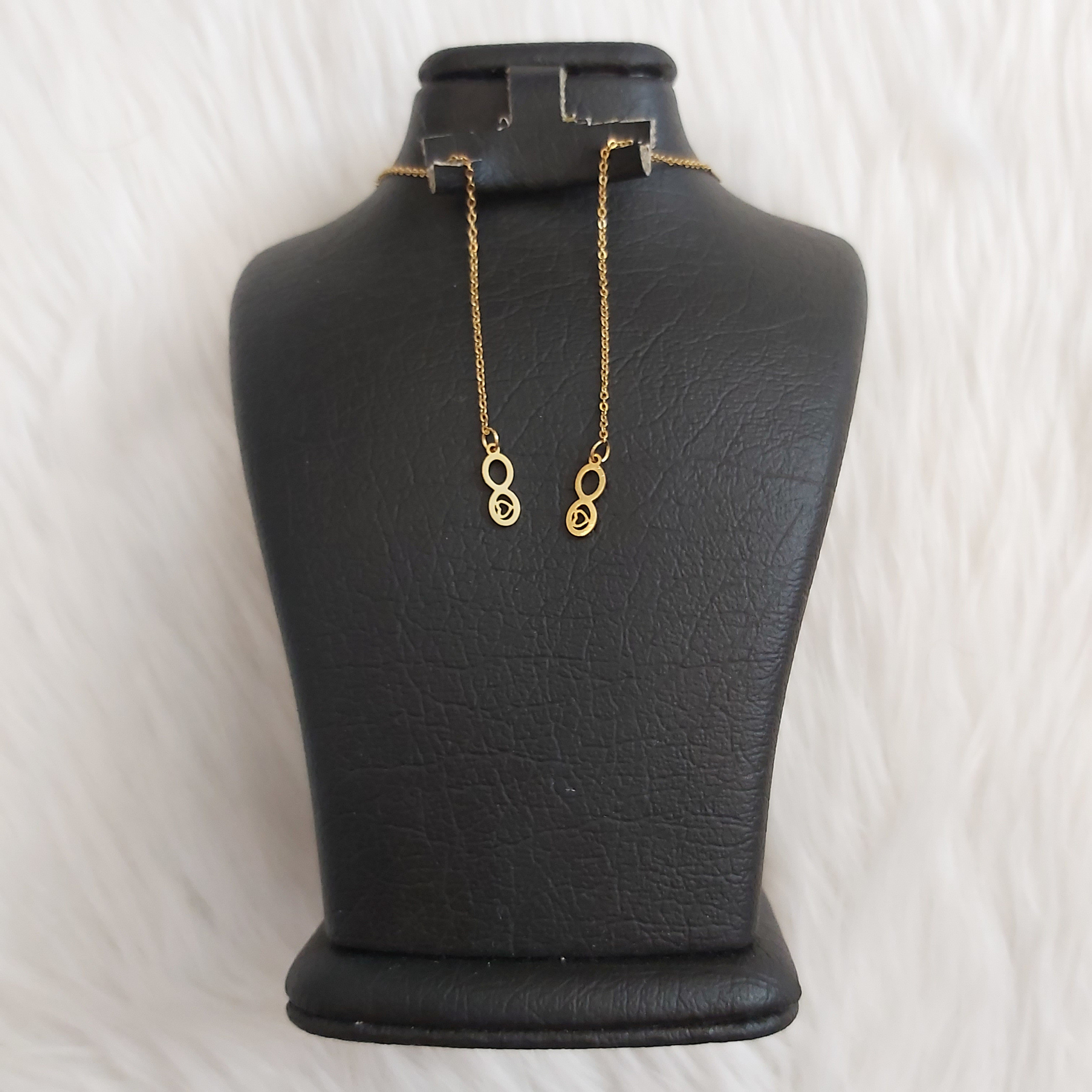 گوشواره زنانه مدل بخیه طرح بینهایت قلب کد infin119