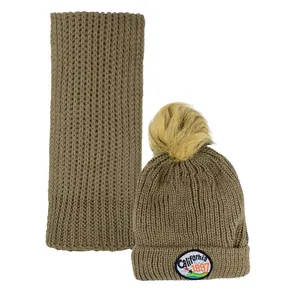 ست کلاه و شال گردن بافتنی بچگانه مدل N2-8104