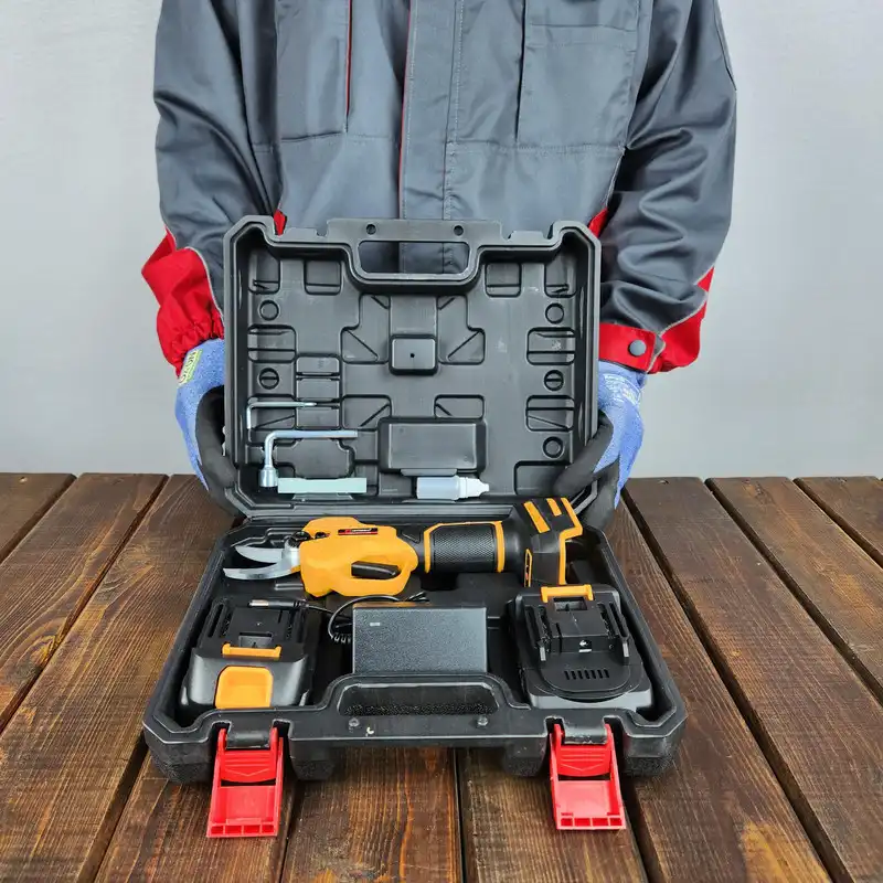 قیچی باغبانی شارژی اینتیمکث کد gg102