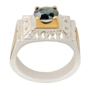 انگشتر نقره مردانه بازرگانی میلادی مدل سنگ زمرد جواهری دستساز کد AM_2407