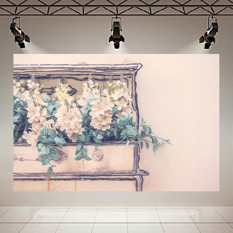 کاغذ دیواری طرح صندوق قدیمی مدل شاخه های گل کد AR304442