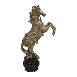 مجسمه برنجی مدل اسب رومی کد H-2095
