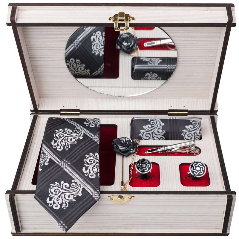 ست کراوات و دستمال جیب و دکمه سردست و گل کت مردانه جیان فرانکو روسی مدل GF-ST918RE-BK-BOX