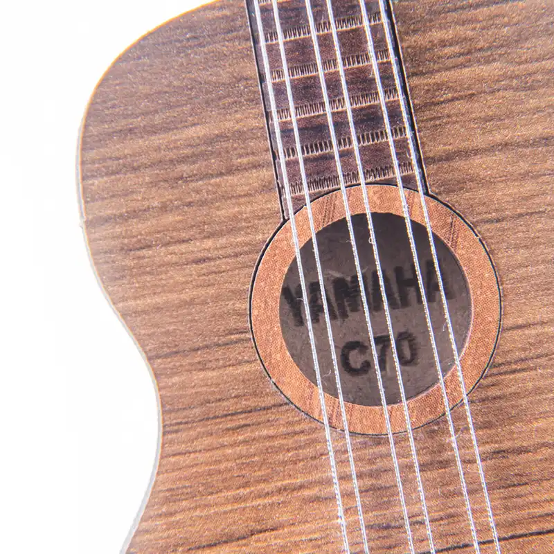 رومیزی قلمکار مدل گیتار کلاسیک کد 001