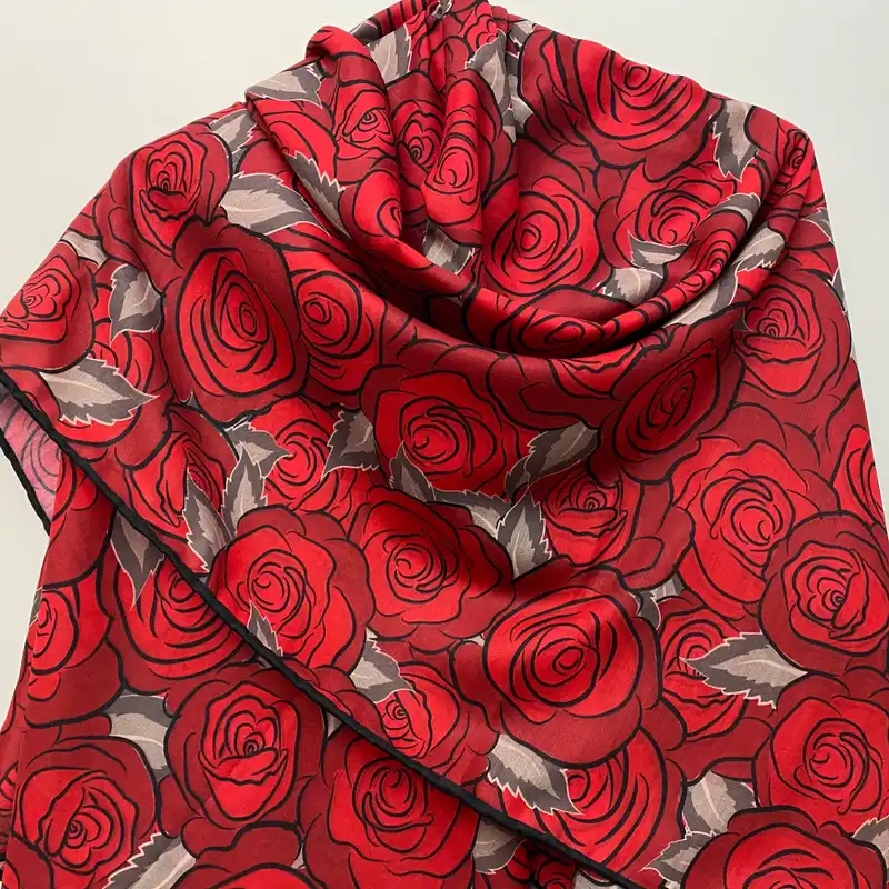 روسری زنانه مدل نخی چهارفصل کد 9107