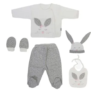 ست 5 تکه لباس نوزادی گایه مدل cbg117m