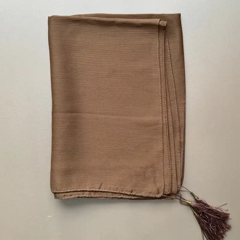 شال زنانه مدل ساده کریستال براق منگوله دار چهار فصل کد 3