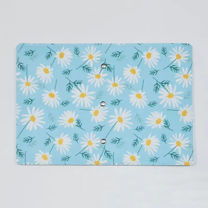 کیف مدارک طرح گل بابونه مدل DBA200104