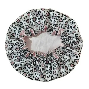 کلاه زنانه مدل ساتن ابریشم طرح پلنگی قلبی