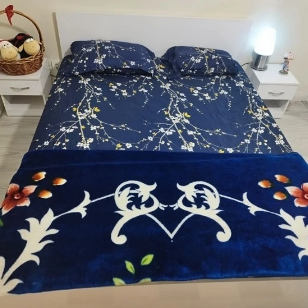 عکس شماره 4 : تخت خواب دو نفره مدل t4 سایز 163×200 سانتی متر