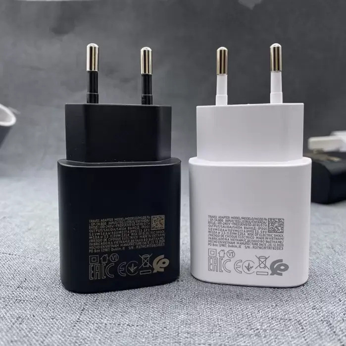 شارژر دیواری 25 وات اس ال وای مدل SUPER FAST 25W به همراه کابل تبدیل USB-C 3 در وبزینر شارژر دیواری 25 وات اس ال وای مدل SUPER FAST 25W به همراه کابل تبدیل USB-C