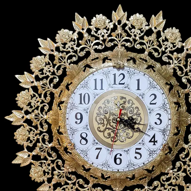 ساعت برنجی مدل کویر