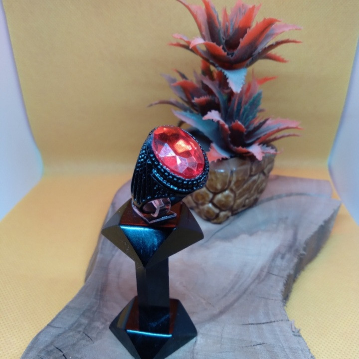 انگشتر مردانه مدل الماس یاقوت