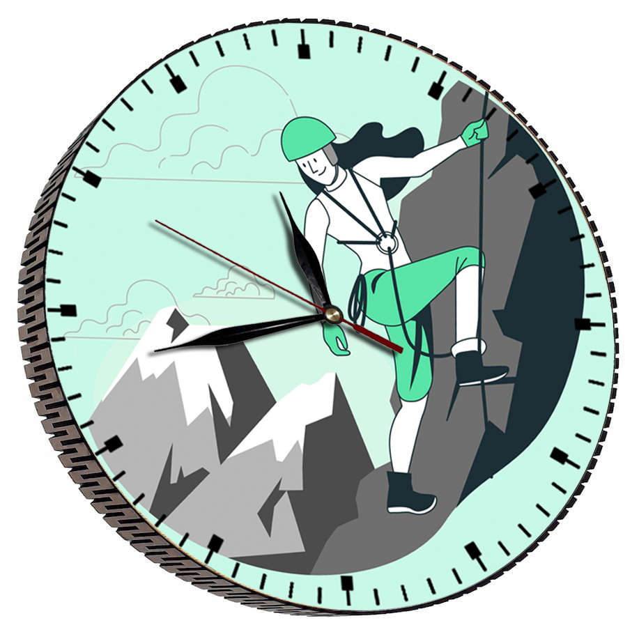 ساعت دیواری مدل کوهنورد