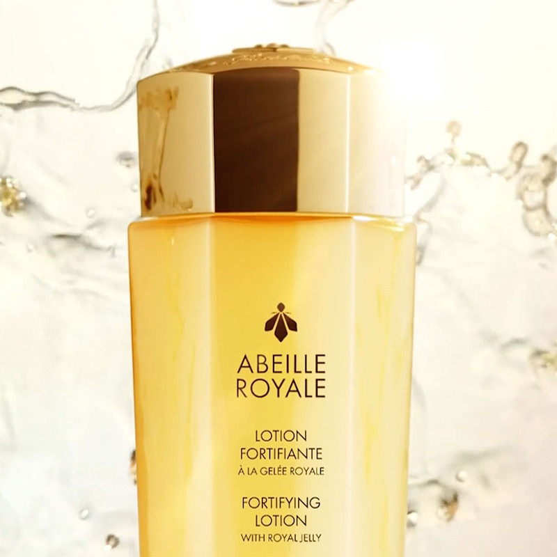 لوسیون مغذی گرلن استایل مدل Abeille Royale حجم 150 میلی لیتر لوسیون مغذی گرلن استایل مدل Abeille Royale حجم 150 میلی لیتر