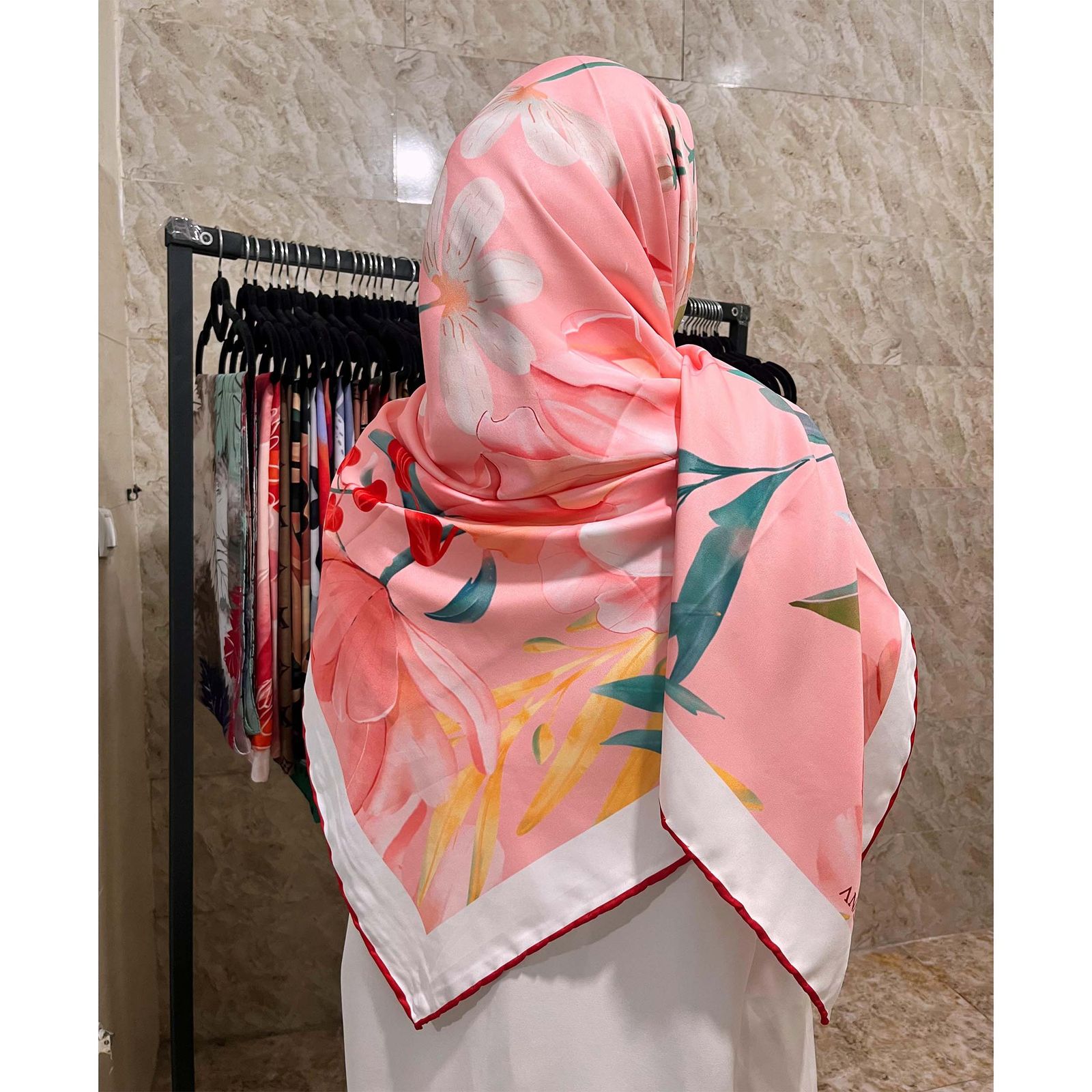 روسری زنانه مدل ابریشم توییل گل کد a-5066 - - 14