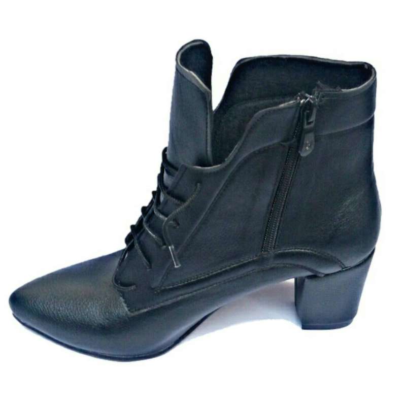 نیم بوت زنانه مدل NB001