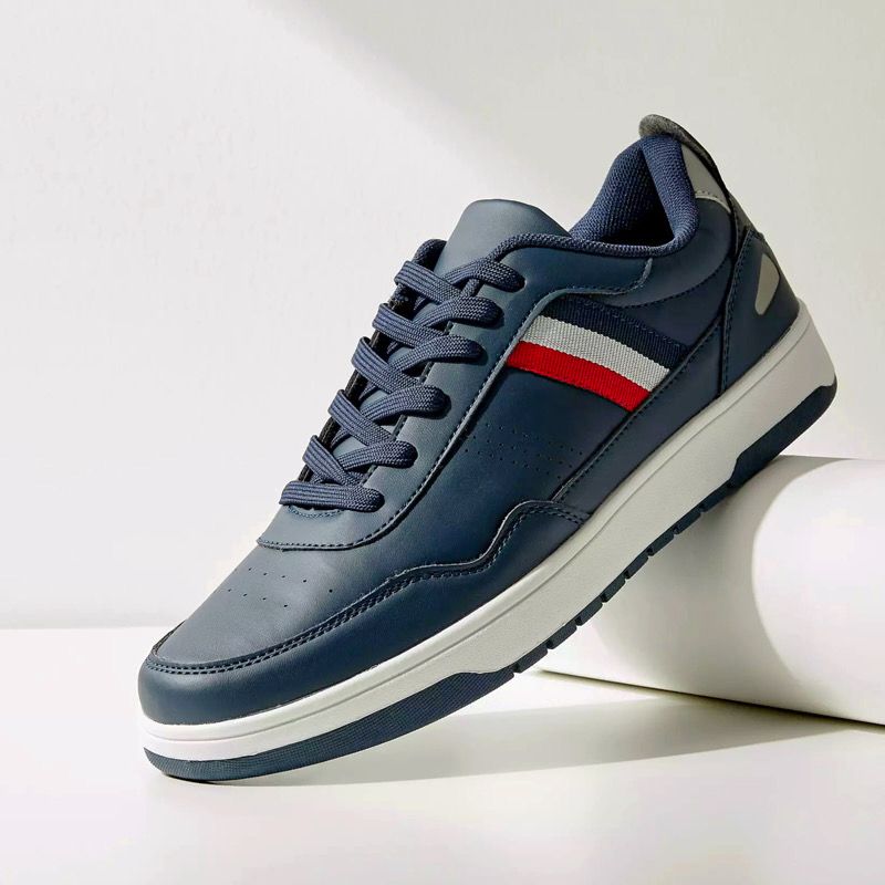 کفش روزمره مردانه مکس مدل Tape Detail Lace-Up Sneakers -  - 2