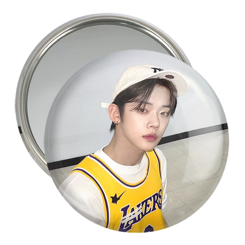 آینه جیبی خندالو مدل یونجون گروه تی اکس تی TXT  کد 19985