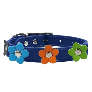   قلاده گردنی سگ و گربه مدل چرمی Flower-2BLU