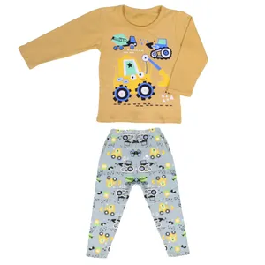 ست تی شرت و شلوار نوزادی مدل chb5174