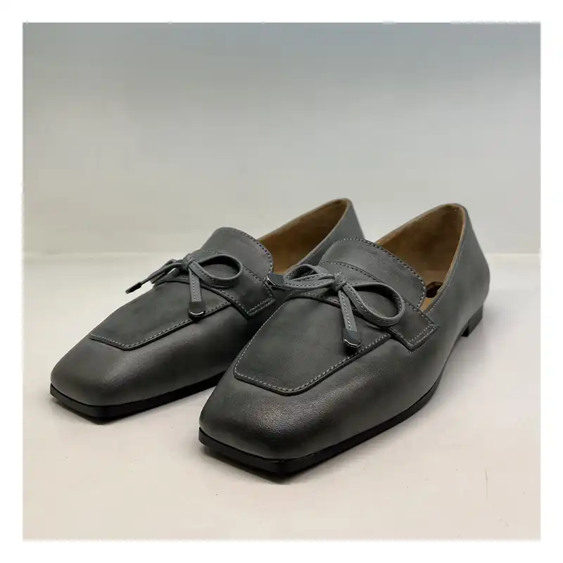 کفش زنانه سرزمین چرم کد 1685 رنگ طوسی