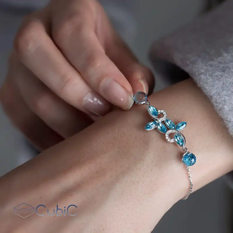 دستبند نقره زنانه کوبیک مدل QB-3505