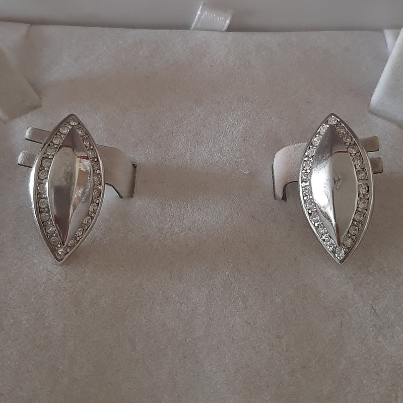 گوشواره زنانه مدل فانتزی گوشواره زنانه مدل فانتزی