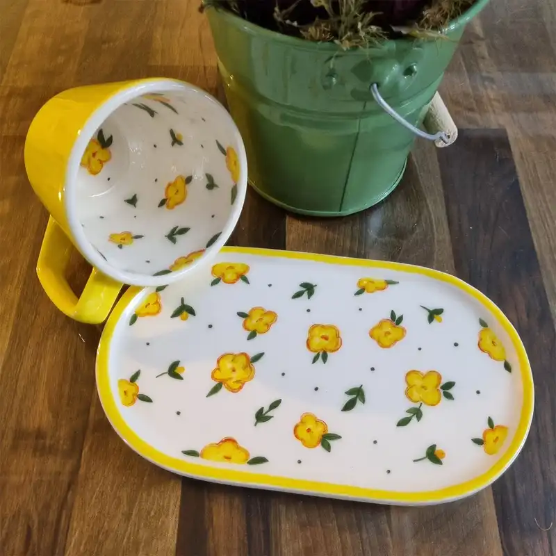 ست ماگ و زیر لیوانی سرامیکی مدل گل