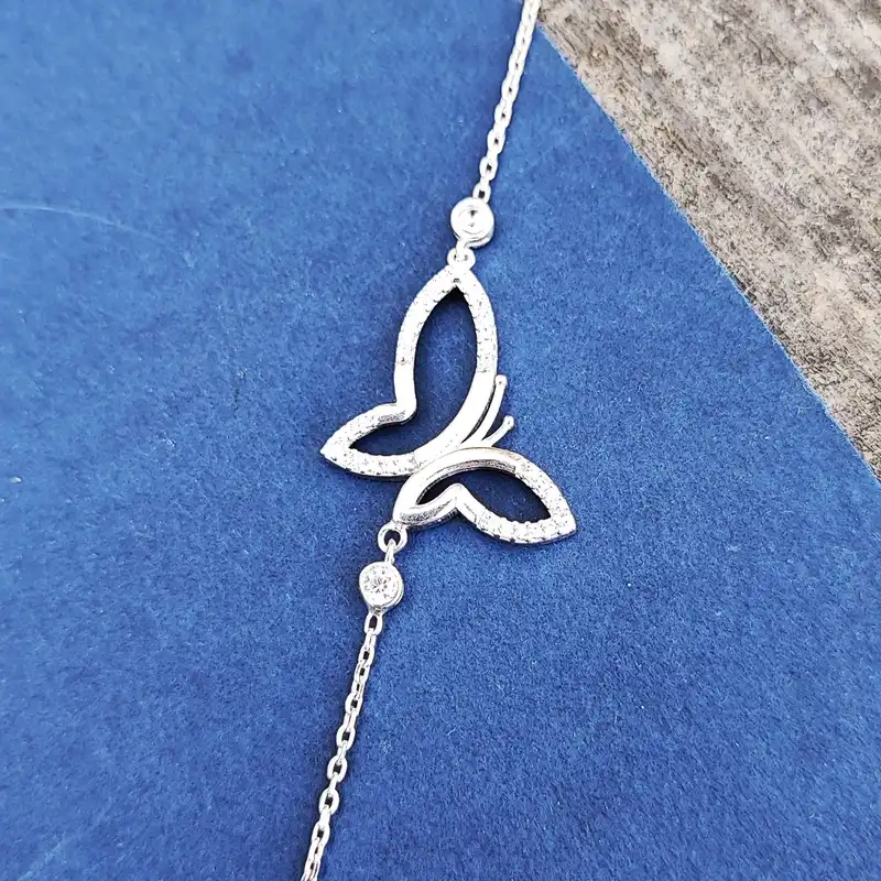 دستبند نقره زنانه مدل پروانه ای کد HW8064