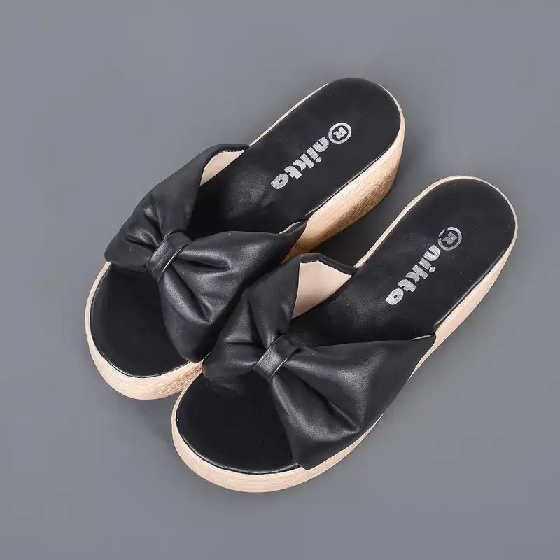 صندل زنانه نیکتا مدل  لژدار کد BK.2467