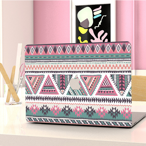 برچسب تزئینی مدل RICKARD کد M مناسب برای مک بوک پرو 15 اینچ