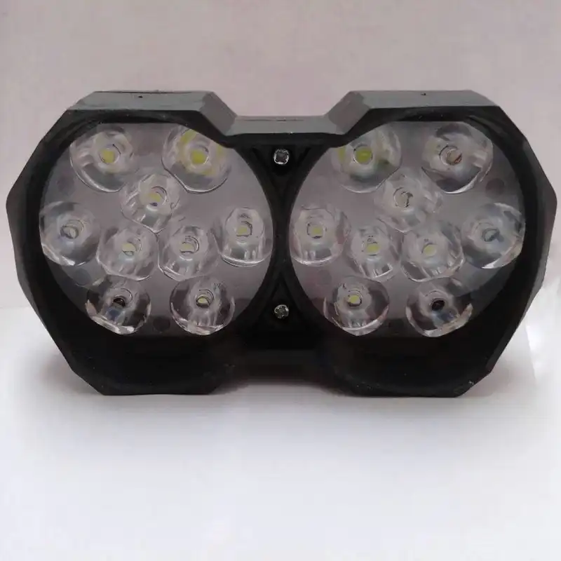 چراغ پرژکتور مدل LED