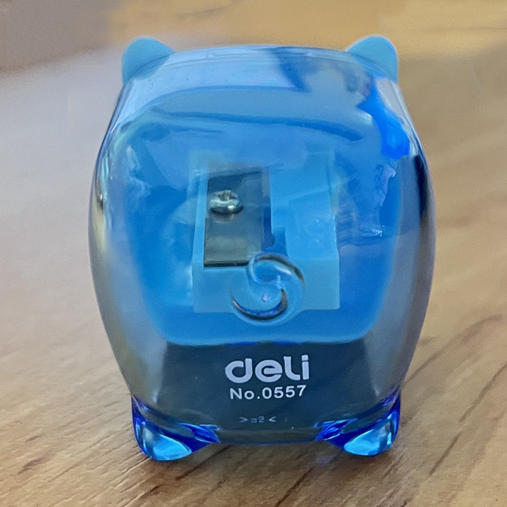 تراش رومیزی دلی مدل مخزن دار کد 0557