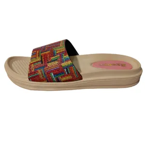 دمپایی زنانه مدل سنتی 03