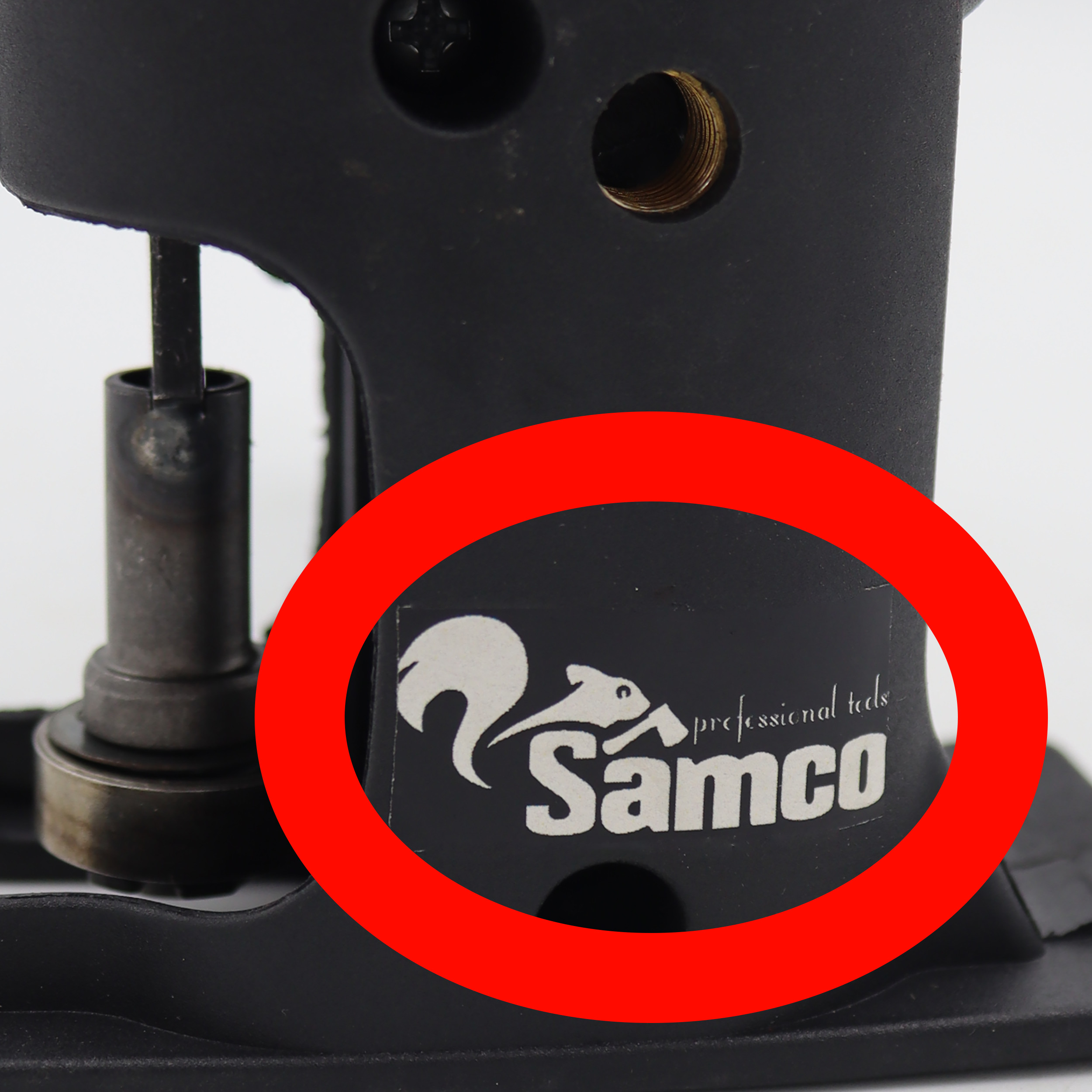 مبدل دریل به اره عمودبر سامکو مدل YP-MOBADEL03 به همراه تیغه اره عمود بر مجموعه 4 عددی مبدل دریل به اره عمودبر سامکو مدل YP-MOBADEL03 به همراه تیغه اره عمود بر مجموعه 4 عددی