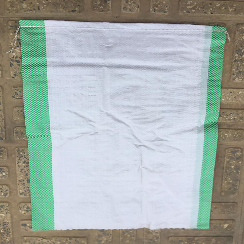 کیسه گونی مدل ضخیم 35×55 بسته 12 عددی کیسه گونی مدل ضخیم 35×55 بسته 12 عددی