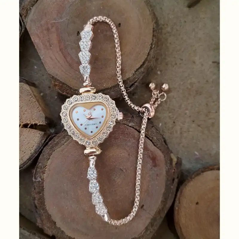 ساعت مچی عقربه ای زنانه مدل قفل کرواتی دور نگین طرح قلب کد 1